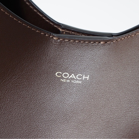 Coach Brooklyn Shoulder Bag 28 - Picture 5 of 9